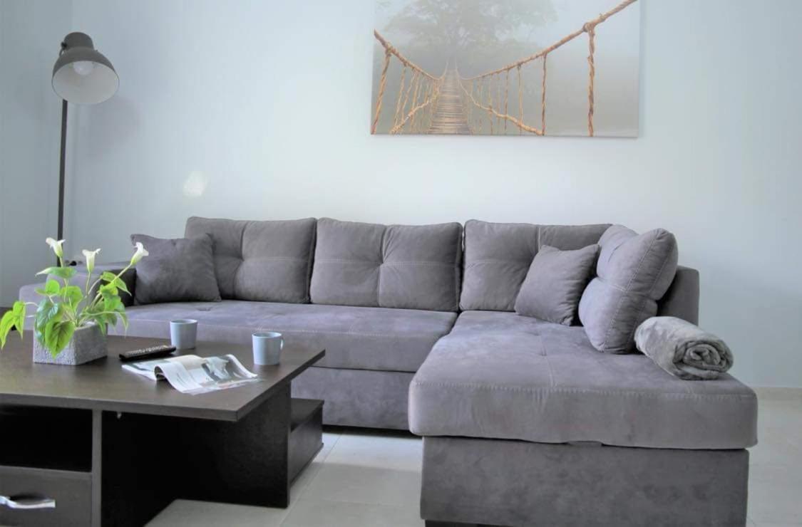 Apartment Lovely In The Center Of Athens. *
