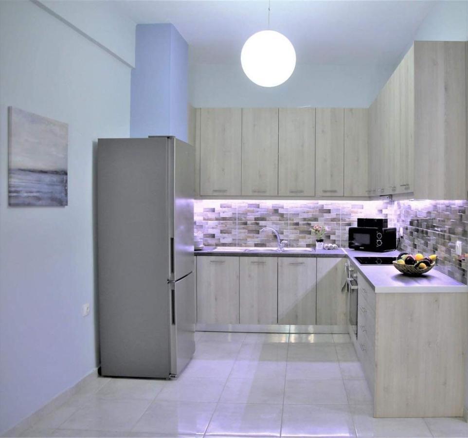 Lovely In The Center Of Athens. Apartment